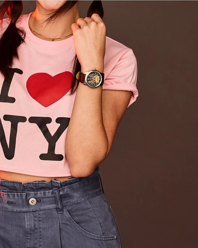 Reloj Citizen Disney Mickey Mouse &; Pluto Take NYC